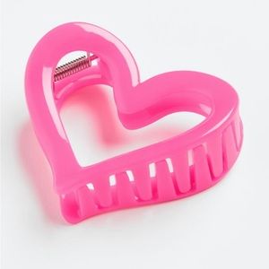 Barbie pink heart shaped hair clip